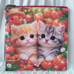 【レアパネル/フラットポーチ/トマト大好きにゃんズ♪】