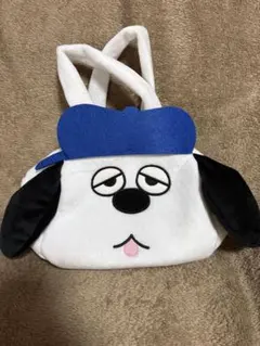 スヌーピー　プレミアムぬいぐるみバッグ