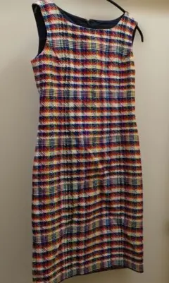 【値下げしました】DAMA collection ノースリーブひざ丈ワンピース