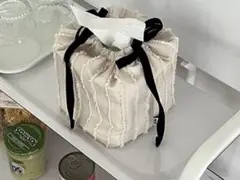 Item thumbnail for item ebfb7fbb-6d12-4acf-91ad-febc6bbc011c