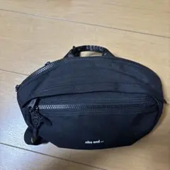 niko and ... ブラックショルダーバッグ
