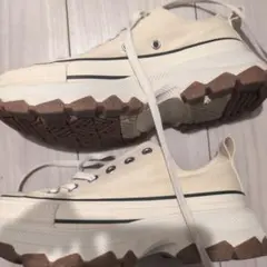 CONVERSE アイボリー スニーカー 4.5