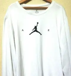 ナイキ　JORDAN ロングスリーブTシャツ 白 Lサイズ