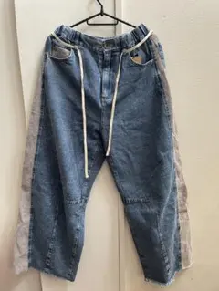 新品タグ付き　niko and... リメイク風コンビバレルパンツ Mのサムネイル