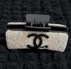 シャネル ノベルティ ヘアクリップ