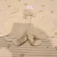 【新品未使用】　アプレレクール　アイボリー スカラップ　ハーフパンツ　100