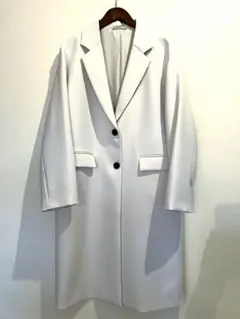 新品　GU チェスターコートのサムネイル