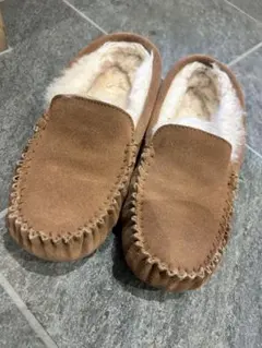 EMU Australia モカシン W8 / M7 ベージュ　ボア