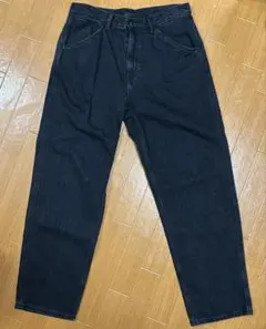 ユニクロ　ブラックデニム