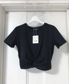 新品タグ付きZARAクロップド丈Tシャツブラック黒ショート丈短めダンスMサイズ綿