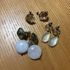 ユニークデザインのイヤリングセット
