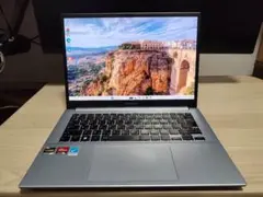 ​[Excellent] ASUS Vivobook Pro 14 OLEDのサムネイル