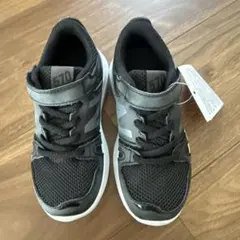 New Balance 570 キッズシューズ ブラック/グレー