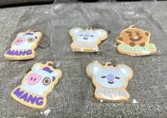 BT21 ラバーチャーム5個セット