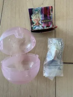 新品ドラゴンボールUDM 超サイヤ人ゴジータ　　スーパーキーホルダーカプセルトイ