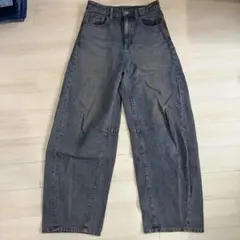 GU バレルレッグジーンズ　S