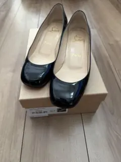 クリスチャンルブタン　パンプス　35.5 35ハーフ　ブラック　エナメル