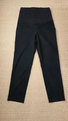 ユニクロ 黒マタニティパンツ Sサイズ