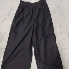 UNIQLO　C　ブラック タックワイドパンツ　М