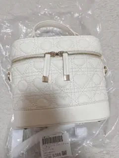 Item thumbnail for item 7a3d512b-f4e5-47a0-83cd-3f0c814c8def