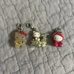 ハローキティチャーム 3個セット