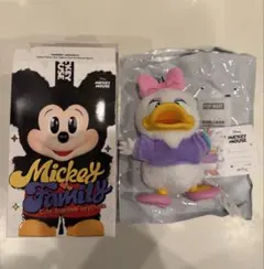 POP MART Mickey Familyドナルドダック・デイジーダック Pop Mart x Disney: Mickey Family Cute Together Series Plush
