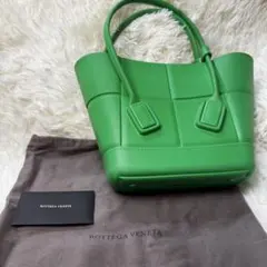 ボッテガヴェネタ BOTTEGA VENETA 美品 トートバッグ ラバー 緑