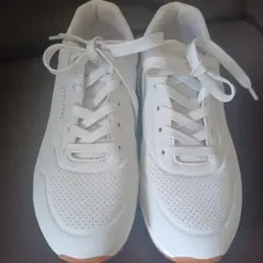 Item thumbnail for item bea72d87-b5a2-423c-9272-15b8a01c9cf5