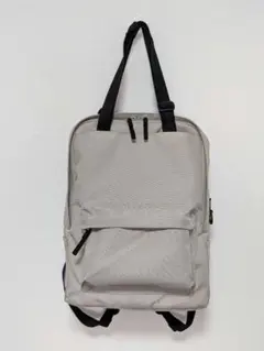 無印良品 2WAY撥水リュック A4 手提げ ベージュ 288のサムネイル