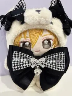 【132】ねこ　黒&白　ハーフ　おすわり　ぬい服　16cm 着ぐるみ　あんスタ メルカリ