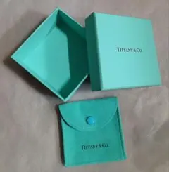 お値下げ！Tiffany & Co. 空箱・保存袋セットのサムネイル