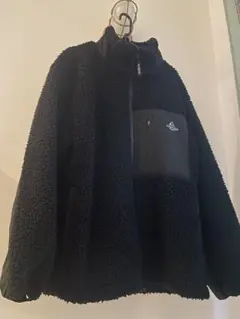 黒 フリースジャケット 胸ポケット付き