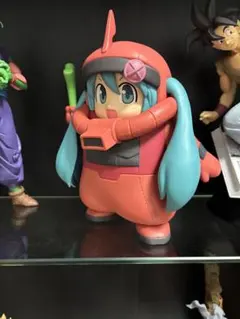 『ガンダム45周年×初音ミク』 フィギュア シャアザクぐるみ 初音ミクVer.