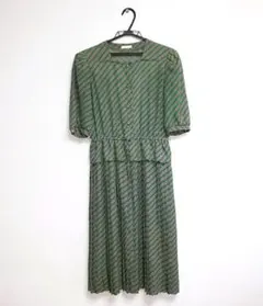 昭和レトロ 平成レトロ ヴィンテージ好きに♪古着／緑系斜めストライプワンピース
