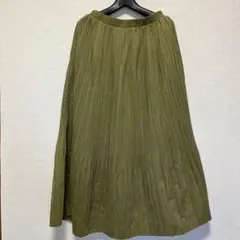スエード風プリーツスカート　カーキ　ウエスト総ゴム