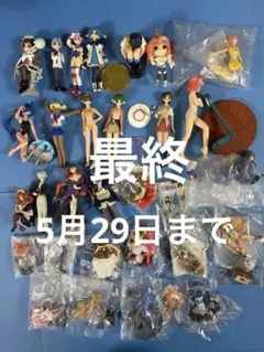 セーラームーンフィギュア まとめ売り13体 - メルカリ
