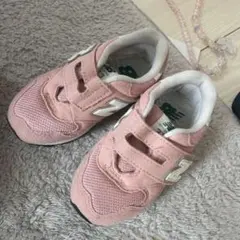 New Balance ピンク スニーカー　313