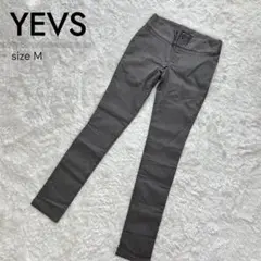 【新品タグ付き】YEVS イーブス スキニーパンツ グレー M 美脚 ストレッチ