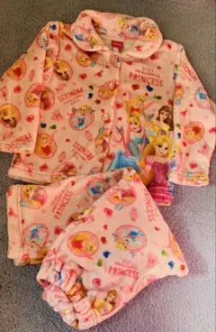 プリンセス柄フリースパジャマセット 100cm
