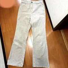 GUコーデュロイフレアパンツ