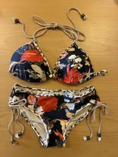 Alexia Stam ビキニトップス 花柄 Mサイズ アリシアスタン - メルカリ