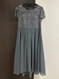 グレー レース付き Aライン パーティードレス　結婚式