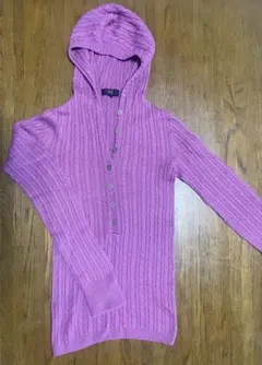 フード付きニット