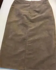 ビームス　スエードスカート