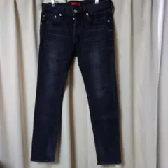 ストレートデニム