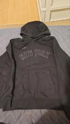 Nike NEW YORK パーカー Mサイズ 黒