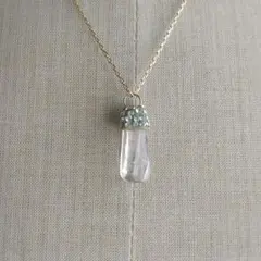 【最終価格】クンツァイトクリスタルデコレーション付K10YGチャーム　ペンダント