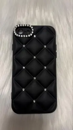 ブラックキルティングiPhoneSEケース