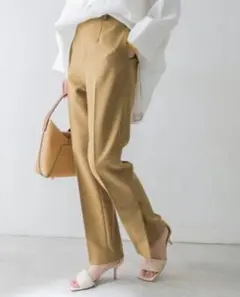 URBAN RESEARCH タック入り ストレートパンツ スリット カジュアル