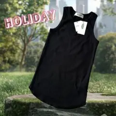 新品タグ付き HOLIDAY スクエアネック タンクトップ フリーサイズのサムネイル